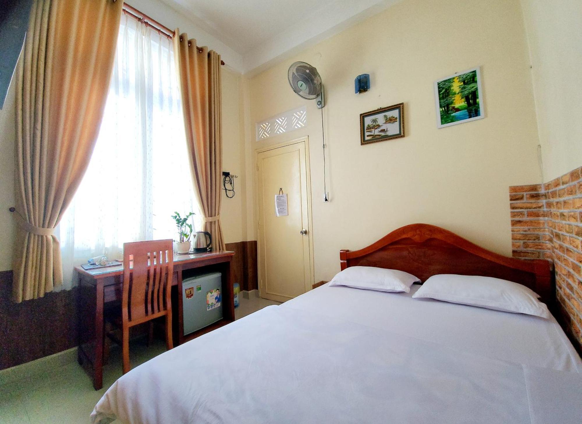 Binh Dao Hotel - Khach San Ngay Trung Tam Gia Re Da Lat Esterno foto
